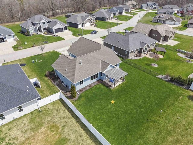 3492 PEPPERGRASS DRIVE, Green Bay, WI 54311