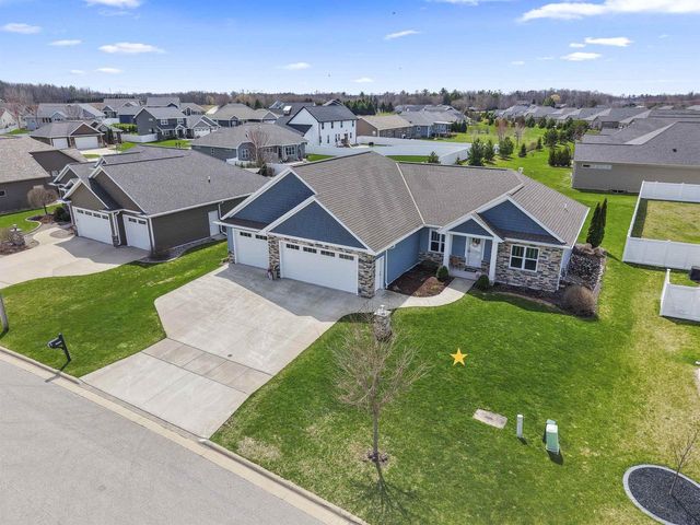 3492 PEPPERGRASS DRIVE, Green Bay, WI 54311