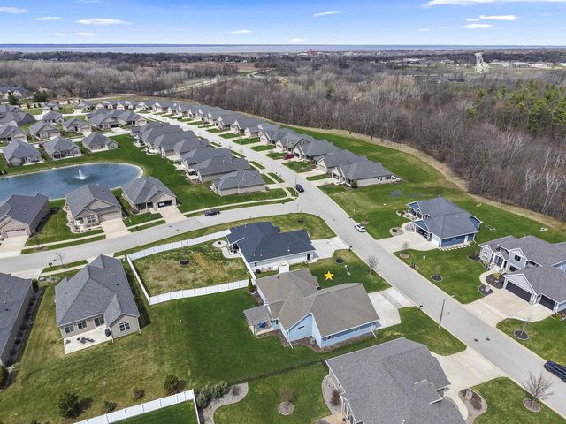 3492 PEPPERGRASS DRIVE, Green Bay, WI 54311