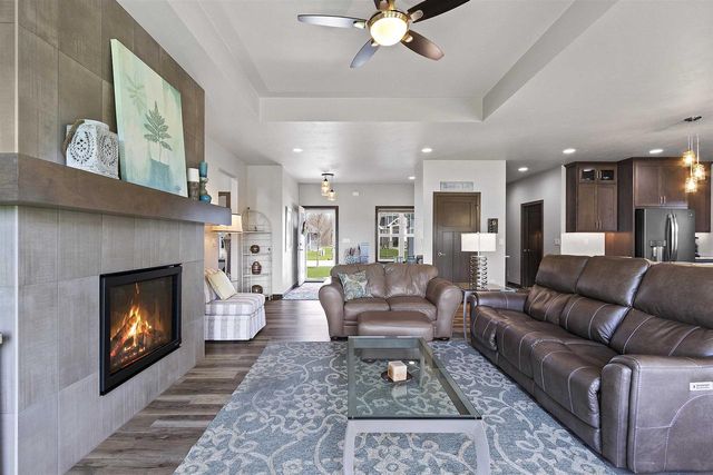 3492 PEPPERGRASS DRIVE, Green Bay, WI 54311