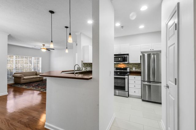 2025 Woodmont Blvd Apt 106, Nashville, TN 37215