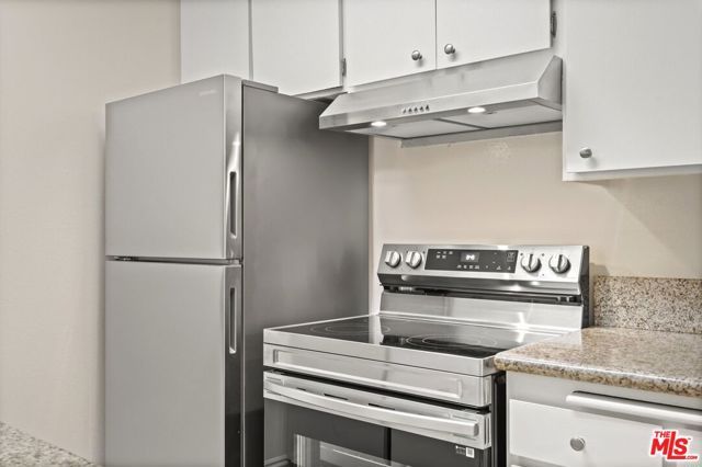 7740 Redlands Street M1072, Playa Del Rey (los Angeles), CA 90293