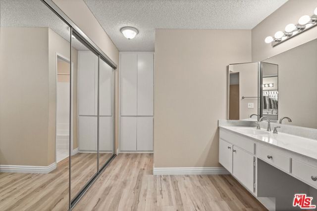 7740 Redlands Street M1072, Playa Del Rey (los Angeles), CA 90293