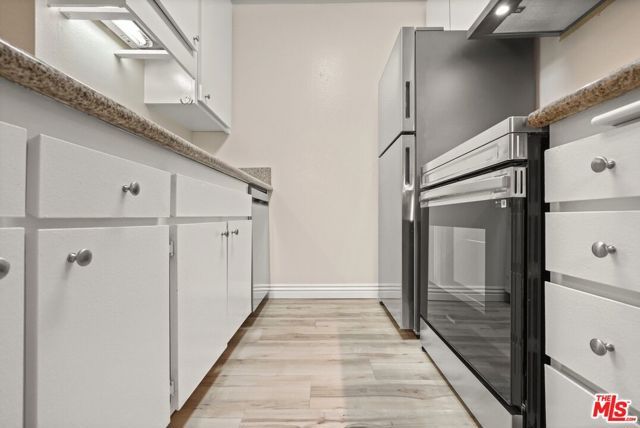 7740 Redlands Street M1072, Playa Del Rey (los Angeles), CA 90293