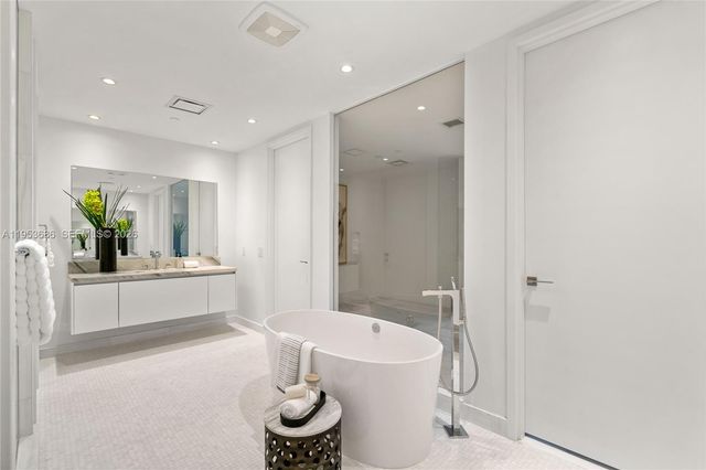 700 NE 26th Ter 4903, Miami, FL 33137