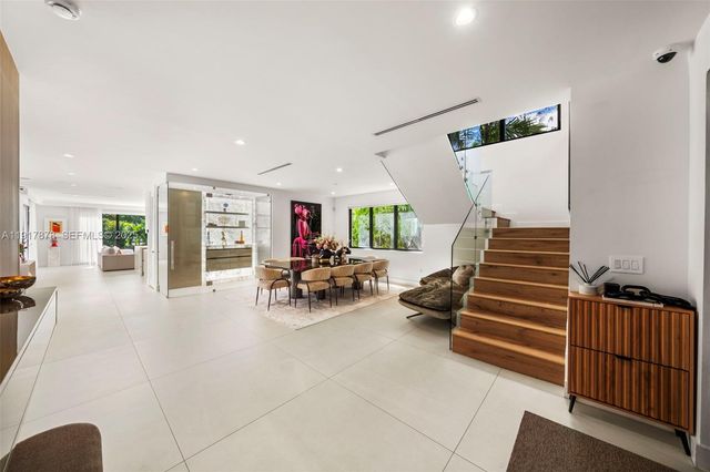 710 + 700 S Shore Dr, Miami Beach, FL 33141