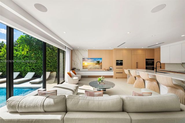 710 + 700 S Shore Dr, Miami Beach, FL 33141