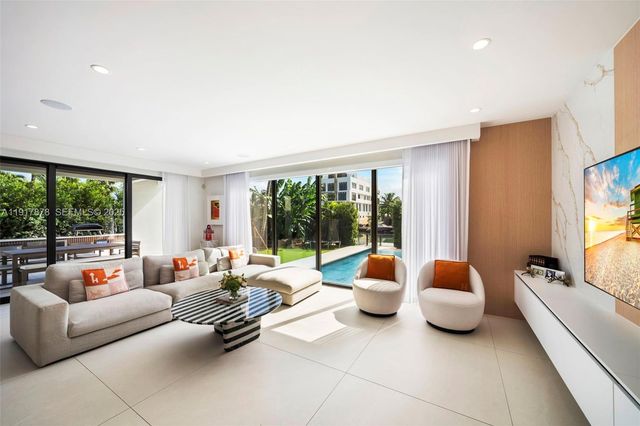 710 + 700 S Shore Dr, Miami Beach, FL 33141