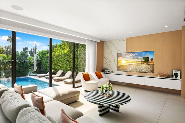 710 + 700 S Shore Dr, Miami Beach, FL 33141