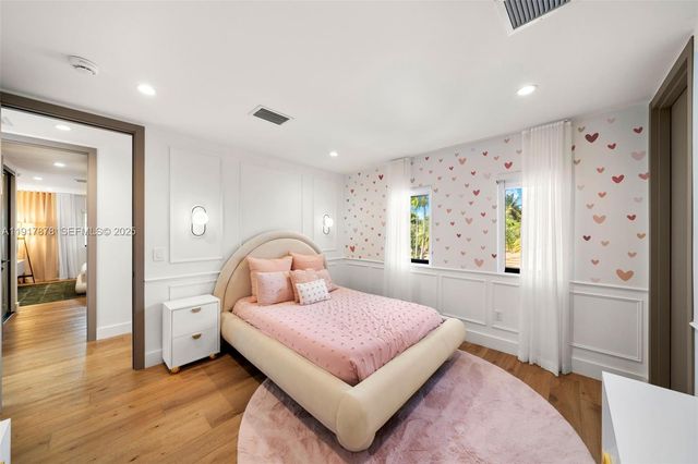 710 + 700 S Shore Dr, Miami Beach, FL 33141