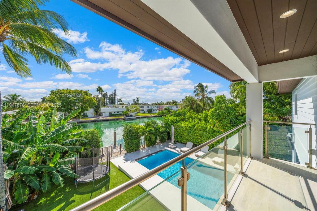 710 + 700 S Shore Dr, Miami Beach, FL 33141