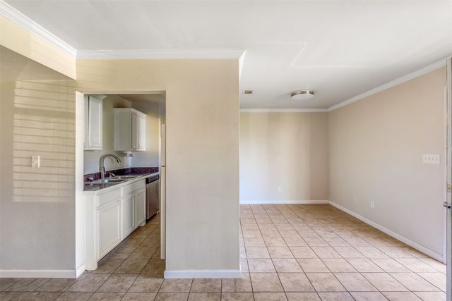 892 W Vanderbilt, Stephenville, TX 76401