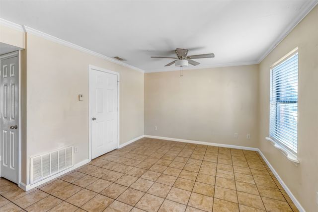 892 W Vanderbilt, Stephenville, TX 76401