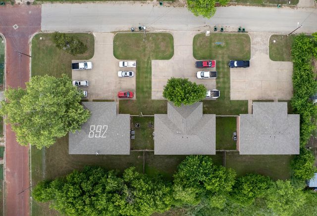892 W Vanderbilt, Stephenville, TX 76401