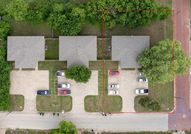 892 W Vanderbilt, Stephenville, TX 76401