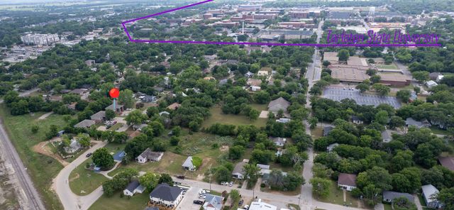 892 W Vanderbilt, Stephenville, TX 76401