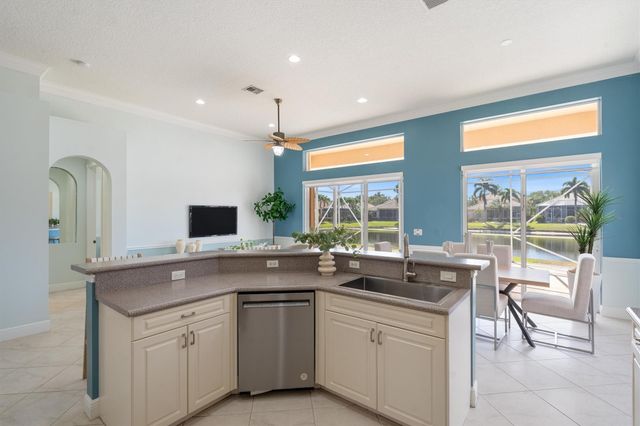 7030 Vesuvio Place, Boynton Beach, FL 33437