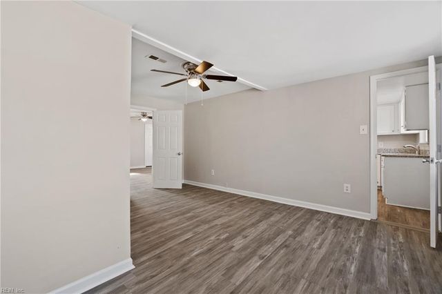 6 Worden PL, Portsmouth, VA 23702