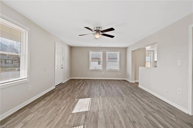 6 Worden PL, Portsmouth, VA 23702