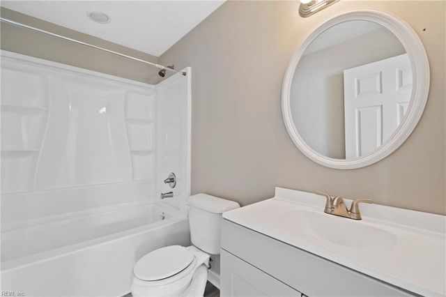 6 Worden PL, Portsmouth, VA 23702