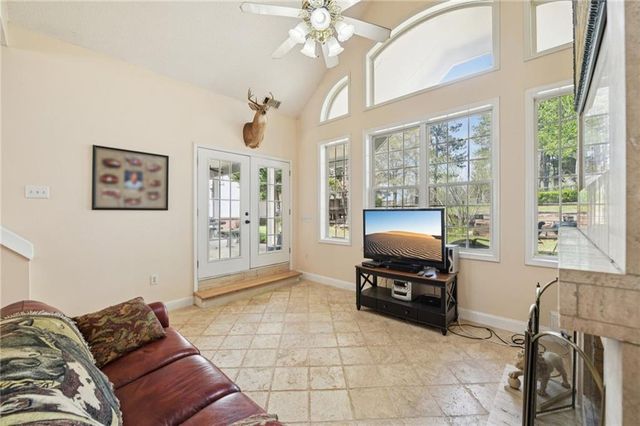 228 Indian Creek Road, Locust Grove, GA 30248