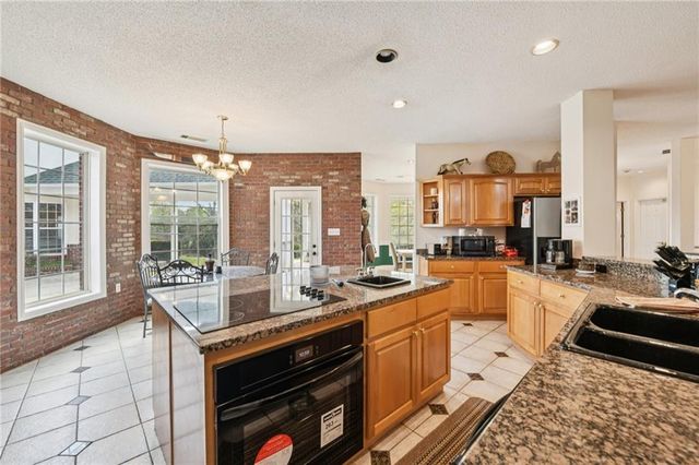 228 Indian Creek Road, Locust Grove, GA 30248