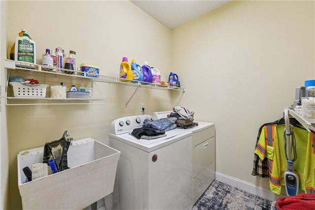 228 Indian Creek Road, Locust Grove, GA 30248