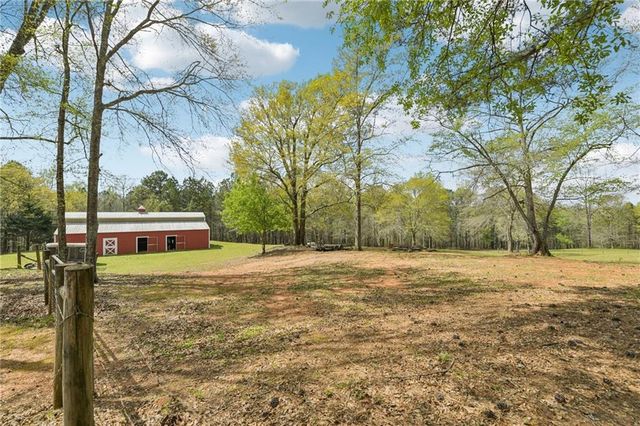 228 Indian Creek Road, Locust Grove, GA 30248