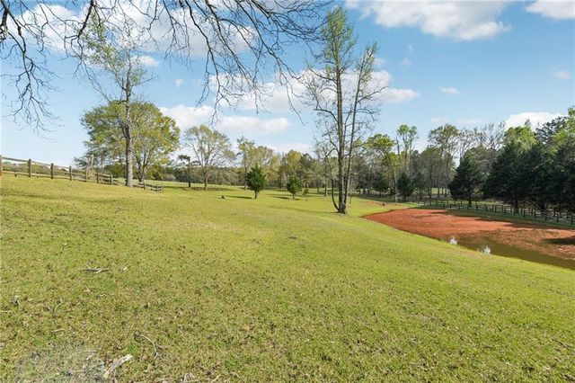 228 Indian Creek Road, Locust Grove, GA 30248