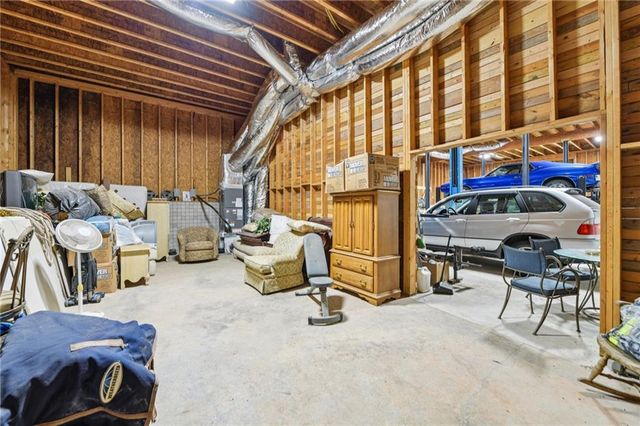 228 Indian Creek Road, Locust Grove, GA 30248