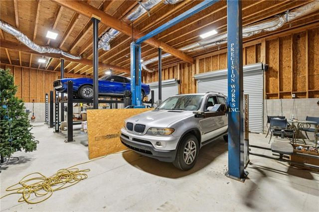 228 Indian Creek Road, Locust Grove, GA 30248