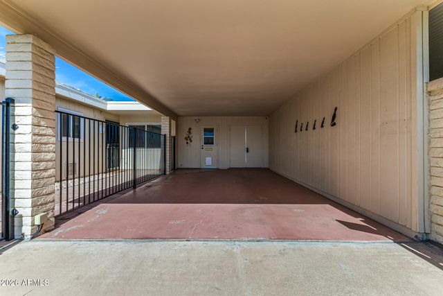 9708 W TEAKWOOD Drive, Sun City, AZ 85351