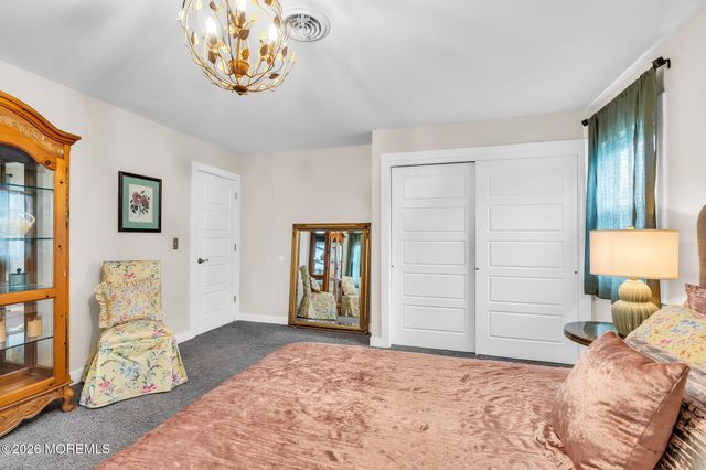 214 Westbrook Drive, Toms River, NJ 08757