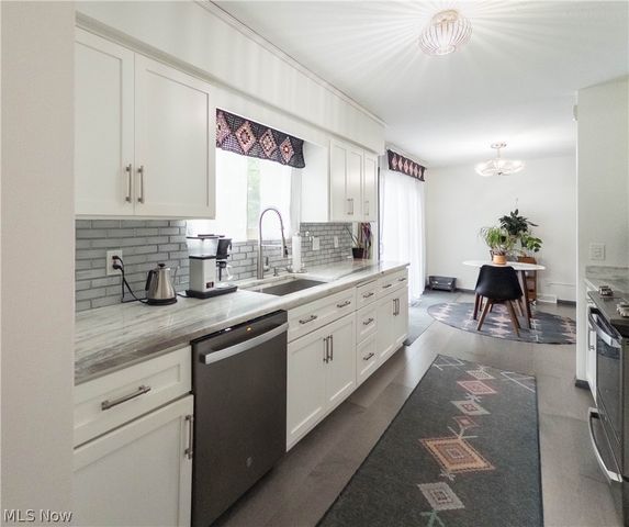 3466 Clover Drive, Brunswick, OH 44212