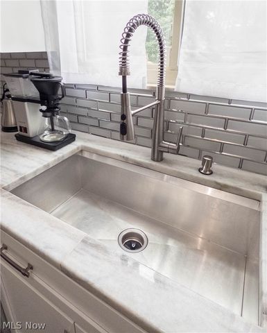 3466 Clover Drive, Brunswick, OH 44212