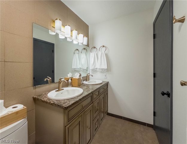 3466 Clover Drive, Brunswick, OH 44212