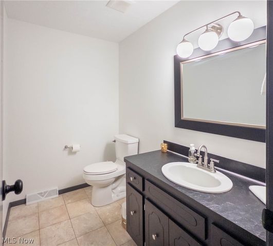 3466 Clover Drive, Brunswick, OH 44212
