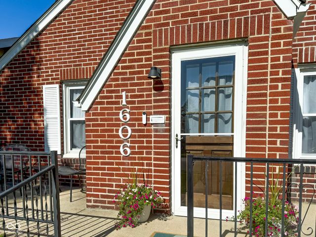 1606 California Street, Columbus, IN 47201