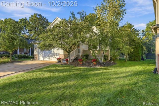 973 Callaway Court, Howell, MI 48843