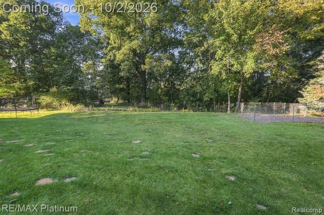 973 Callaway Court, Howell, MI 48843