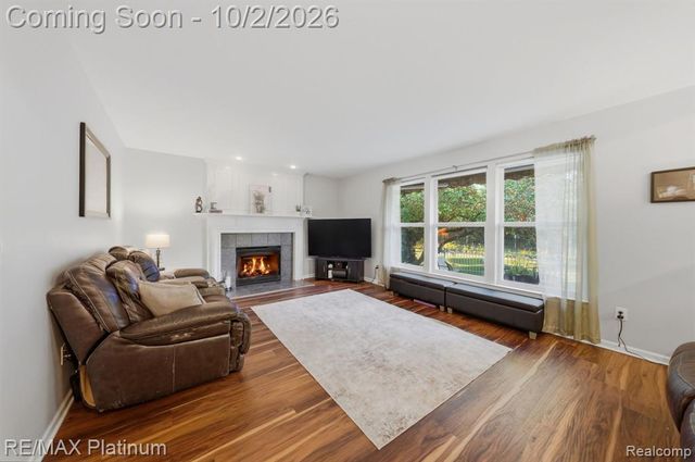 973 Callaway Court, Howell, MI 48843