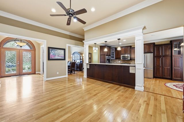 116 Kingston Drive, Georgetown, KY 40324