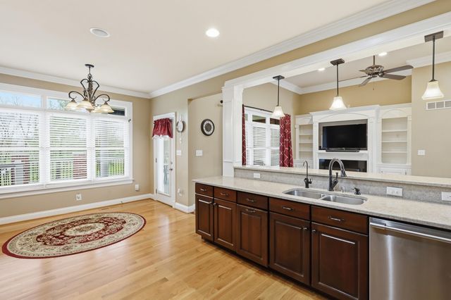 116 Kingston Drive, Georgetown, KY 40324