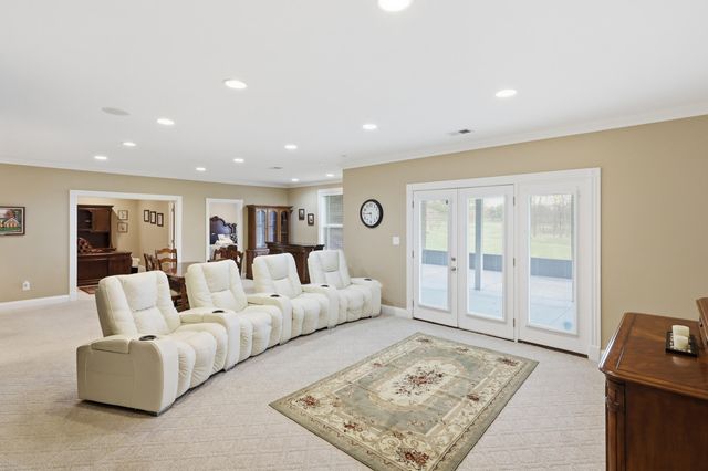 116 Kingston Drive, Georgetown, KY 40324