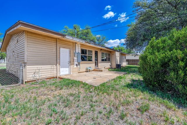 2661 Rice Avenue, San Angelo, TX 76904