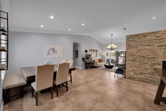 5791 Hawkes Bluff Avenue, Davie, FL 33331