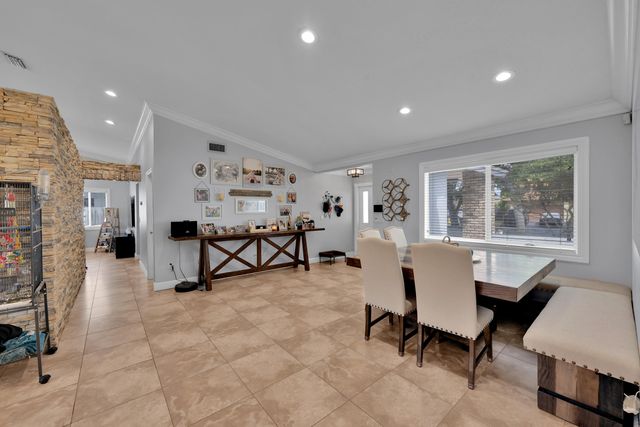 5791 Hawkes Bluff Avenue, Davie, FL 33331