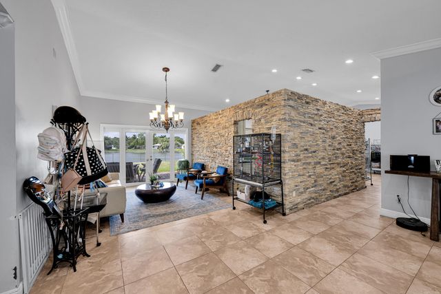 5791 Hawkes Bluff Avenue, Davie, FL 33331