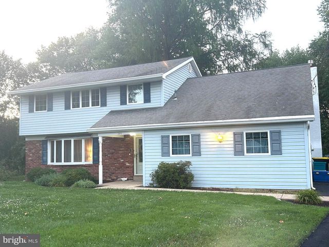 520 BUCKMAN DR, Hatboro, PA 19040
