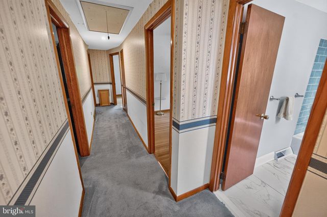 520 BUCKMAN DR, Hatboro, PA 19040